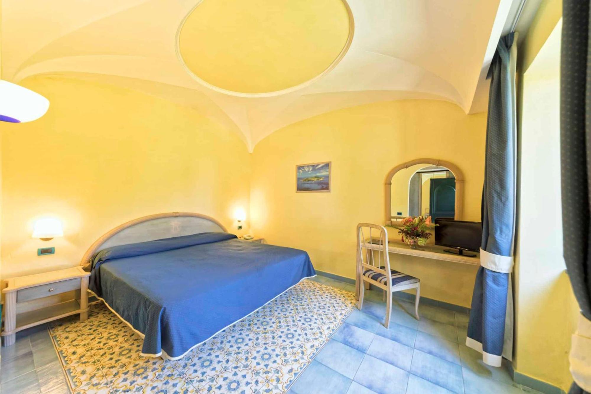 Hotel Oasi Castiglione Casamicciola Terme Cameră foto